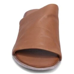 Bueno Women's Yanni Sandal In Walnut -Shoe Discount Store BU YANNI WAL 1192 3 1100x