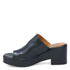 Miz Mooz Women's Gwen In Black -Shoe Discount Store mz s291303 bk 1003 4 1100x